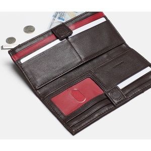 Hammitt 110 wallet NEVER held!